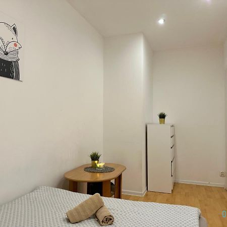Square Room - 20 Minutes To Gdansk Old Town & Seaside מראה חיצוני תמונה